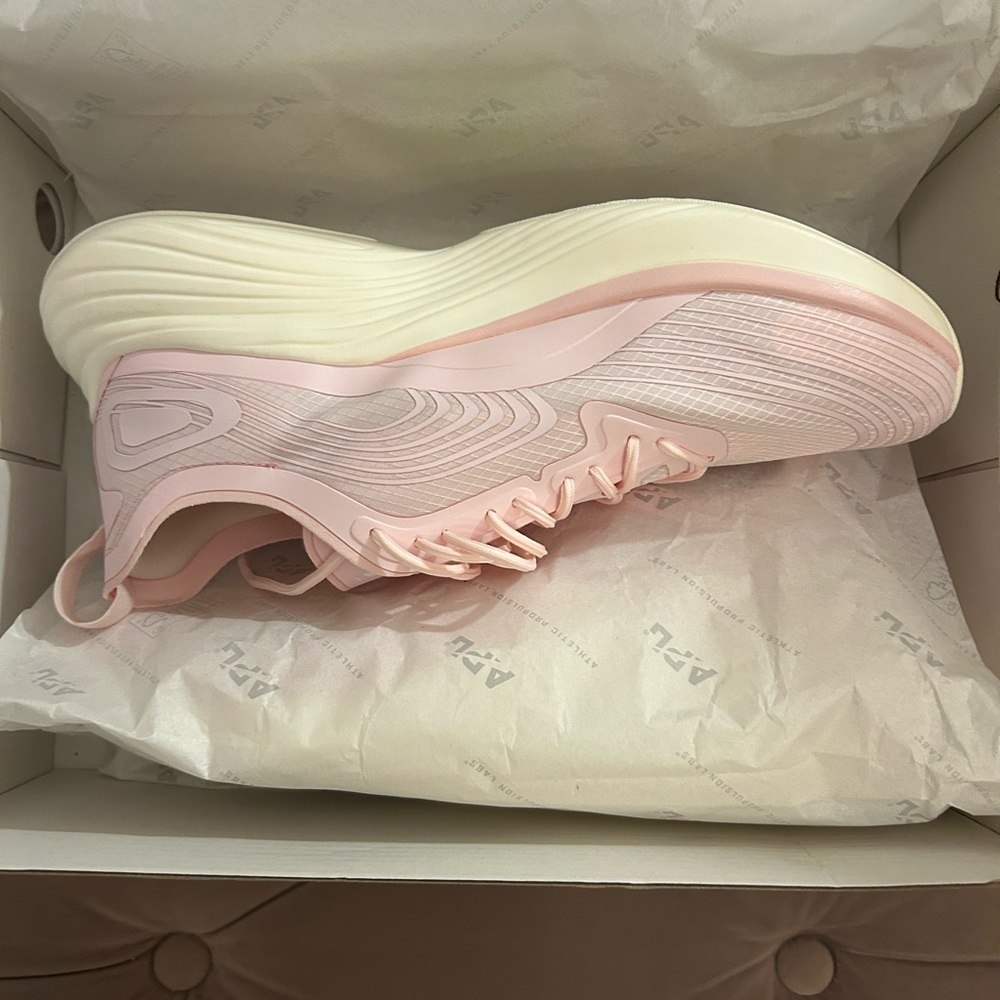 APL Men’s Streamline Sneakers